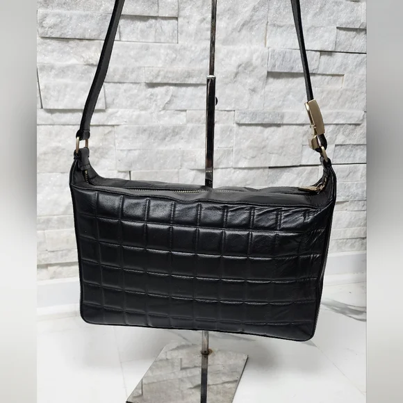 Chanel Black Chocolate Bar LeatherShoulder - Picture 5 of 14